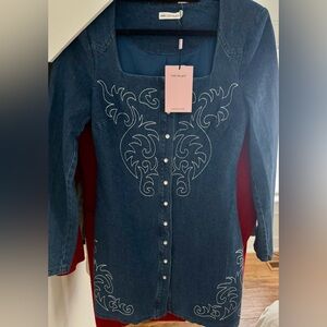 NWT Avec Les Filles Western Cowgirl Embroidered Denim Mini Dress Pearl Snaps S/4